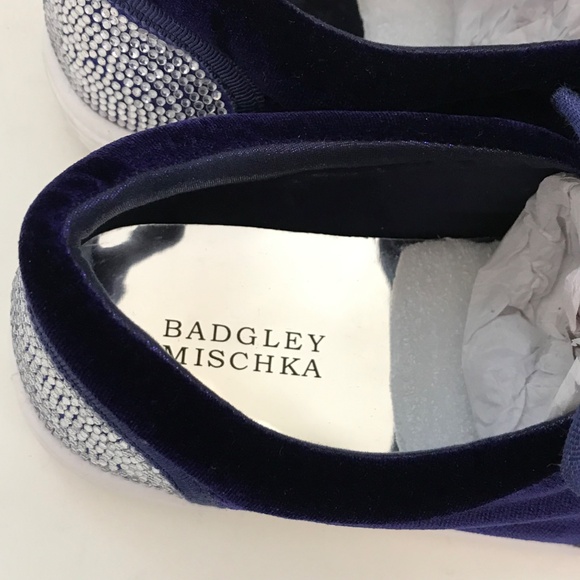 BADGLEY MISCHKA Blue Velvet Sneakers Slip On Rhinestone Delight Bow Girls Size 1 - Picture 7 of 16